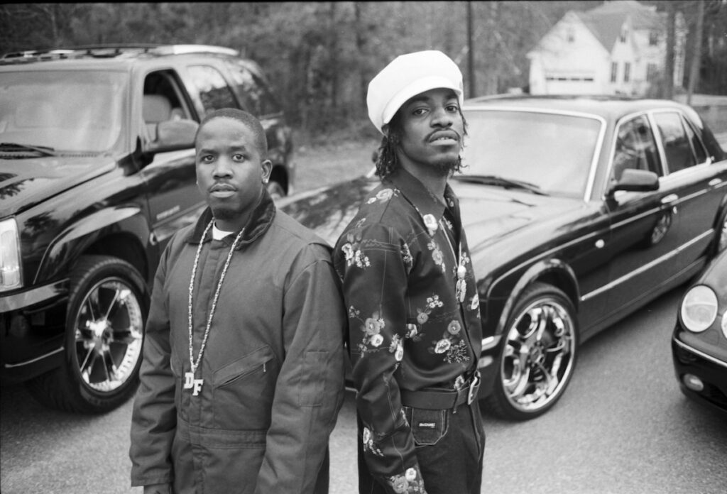 Big Boi and Andre 3000 of Outkast in November 2002, in Atlanta, Georgia. (Credit: Gregory Bojorquez/Getty Images)